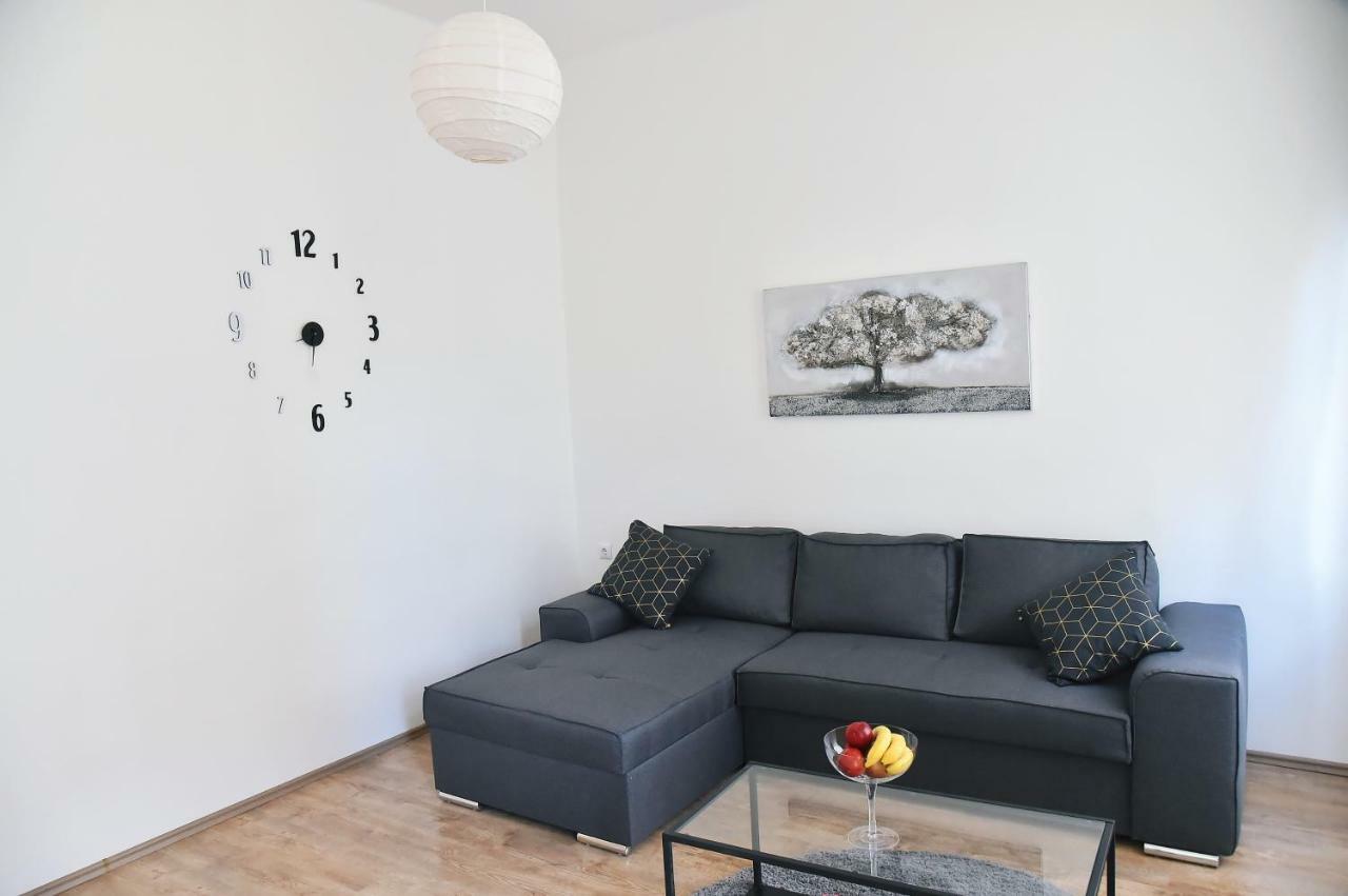 Donatella Apartamento Rijeka Exterior foto